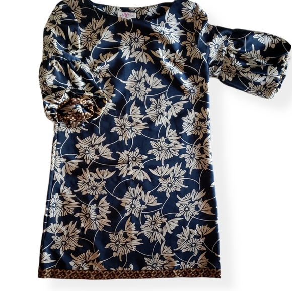 Ladies dress - Picture 10 of 13